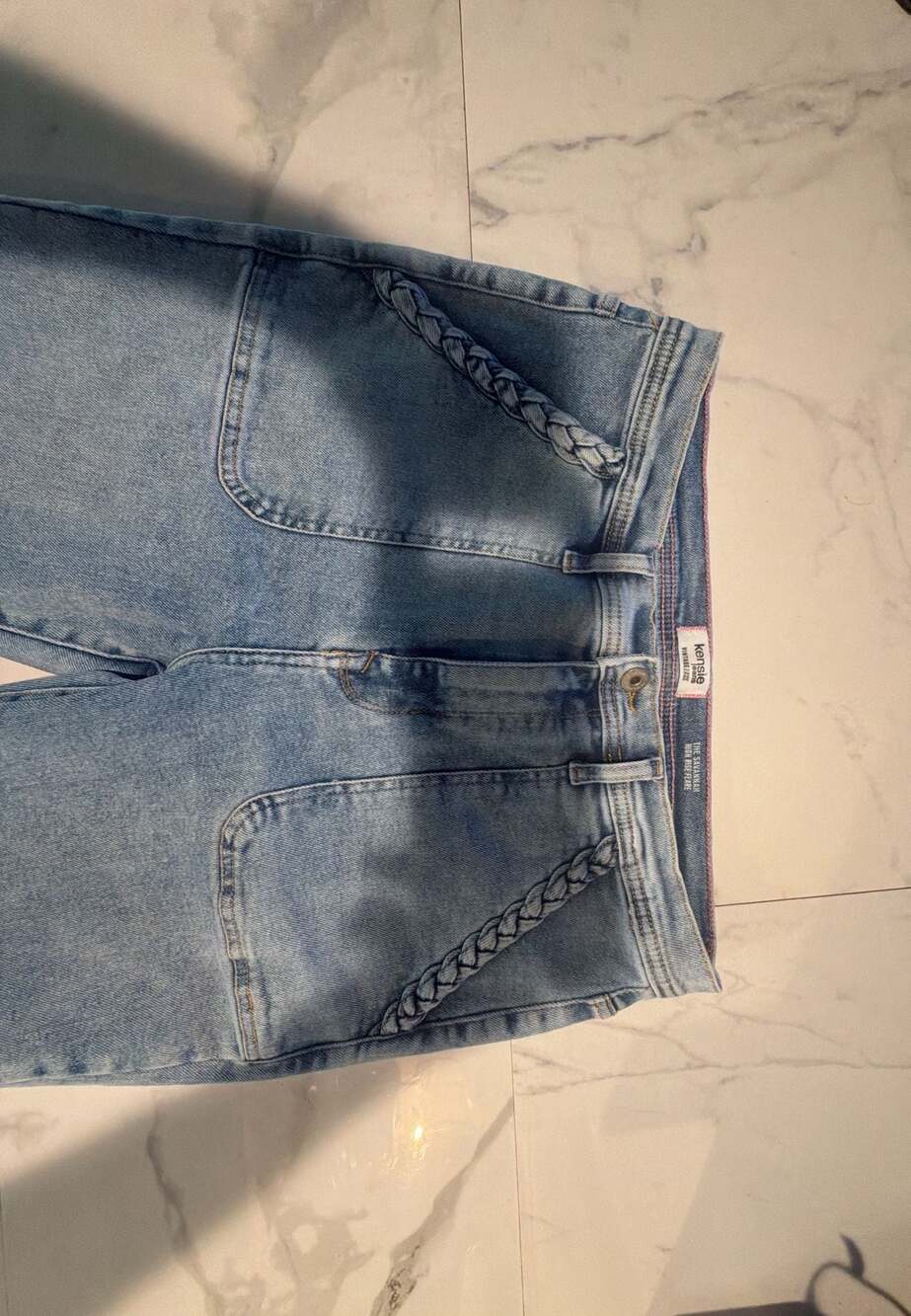 Kensie Jeans The Savannah High Rise Flare Jeans Size 12/31